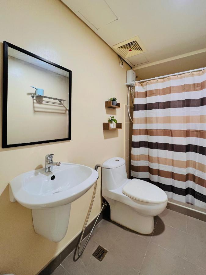 Ferienwohnung * *P Fantastic 2Br Option For 8 Iloilo City Exterior foto