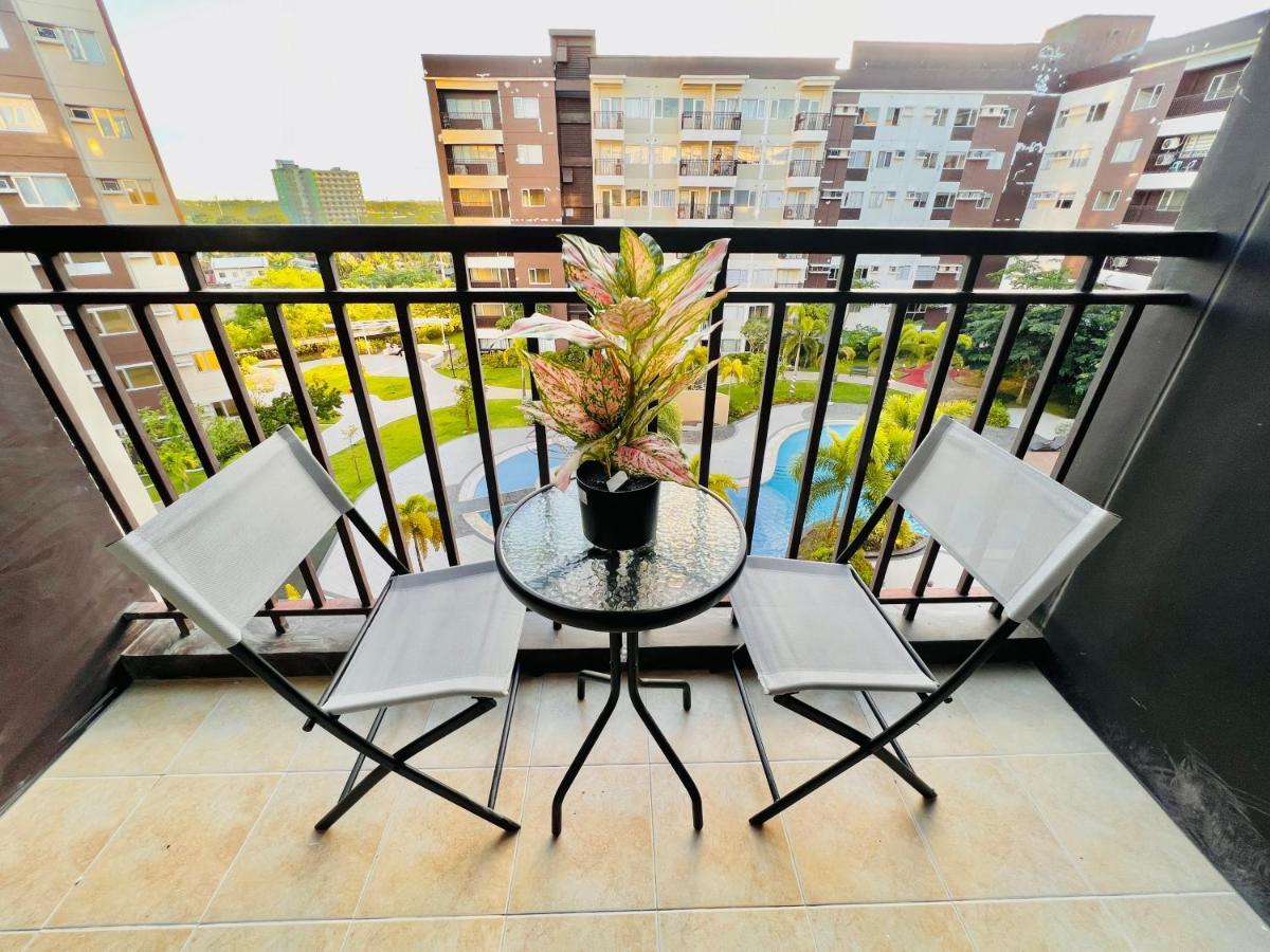 Ferienwohnung * *P Fantastic 2Br Option For 8 Iloilo City Exterior foto